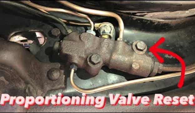 How to Unstick a Brake Proportioning Valve